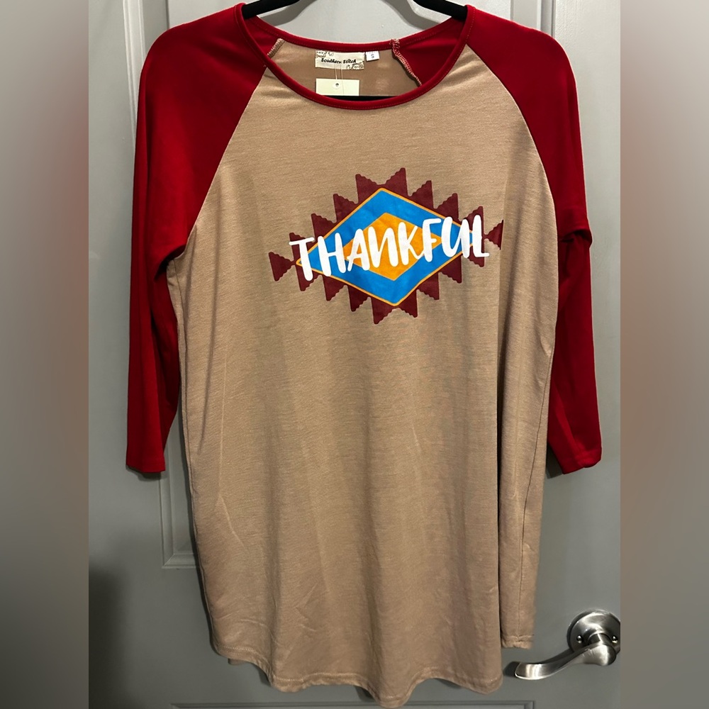 Southern Stitch Size S “Thankful” Raglan Tee NWT